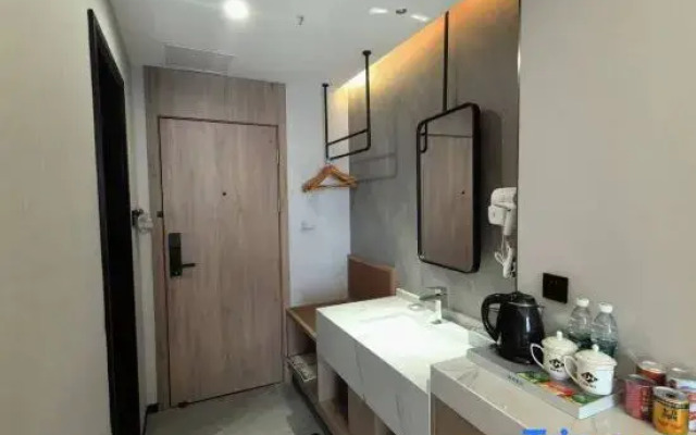Yahao Hotel