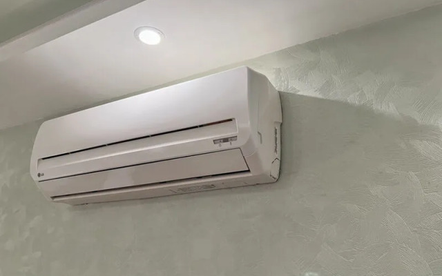 Диван и Чемодан на ул. Орджоникидзе, 30