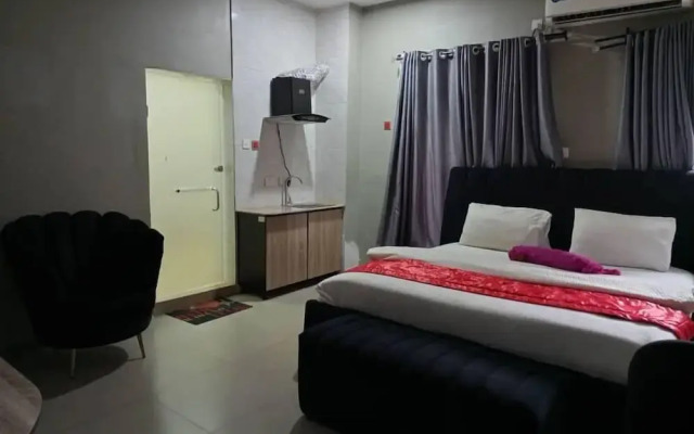Leadwort Hotels Limited