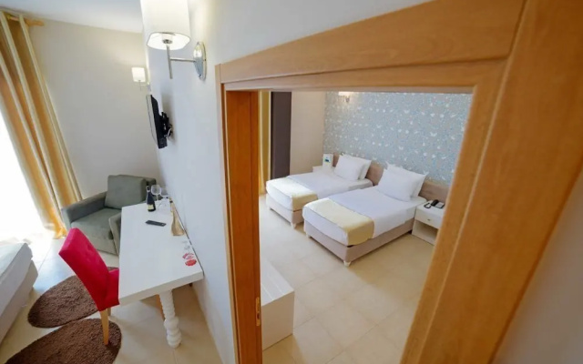 Sun Hotel