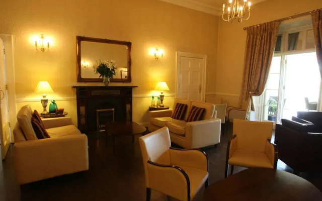 Athenaeum House