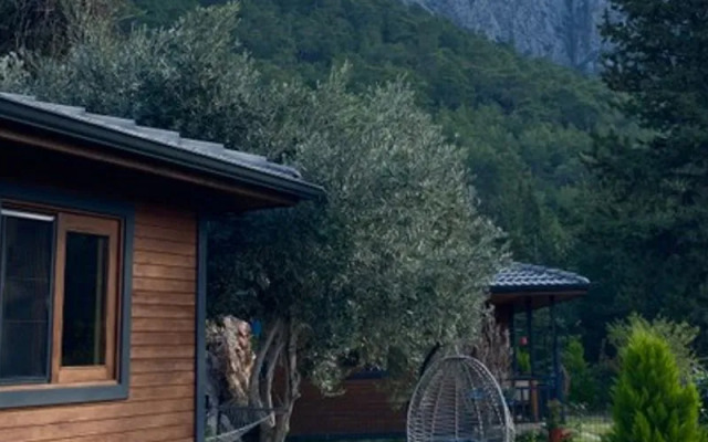 Karaöz Arsen Bungalov