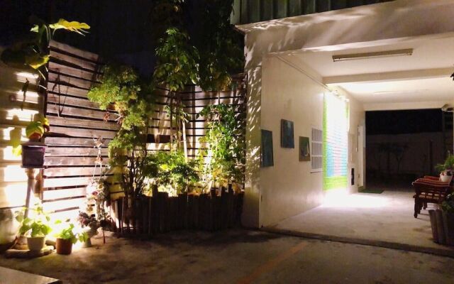Xinyi Home