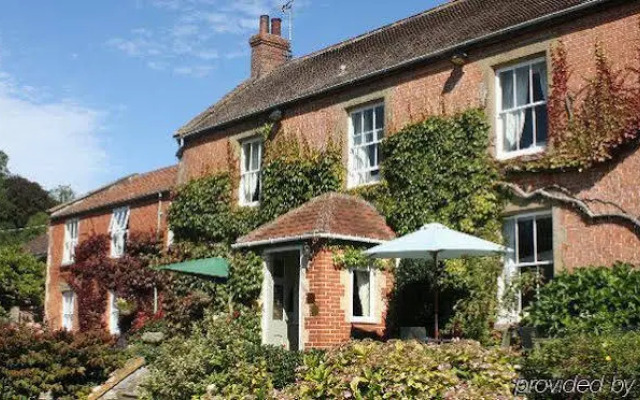 Woodlands Country House