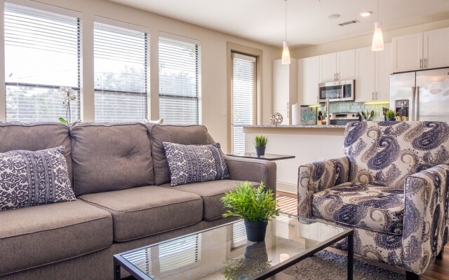 Turtle Creek Apartments by Frontdesk