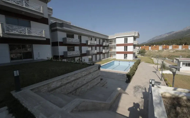 Lilyum Hotel