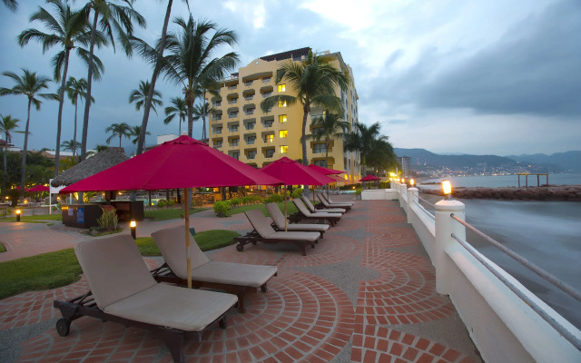 Plaza Pelicanos Grand Beach Resort - All Inclusive