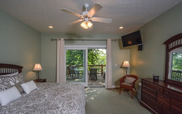 Wynsome Run Lodge 7 Bedroom House