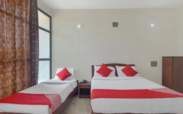 Hotel Raj