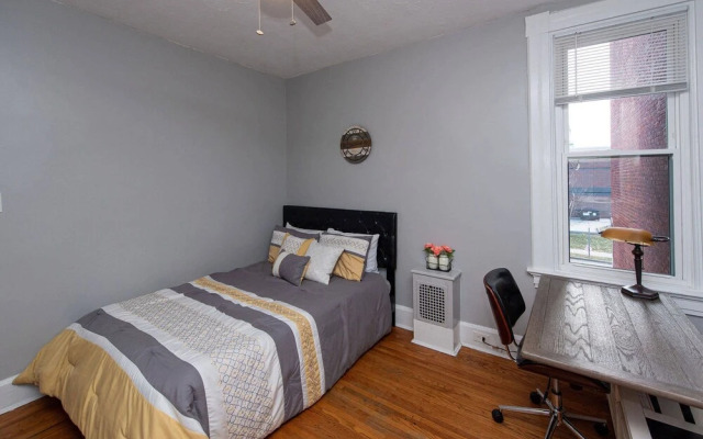 The Incline Suite 1