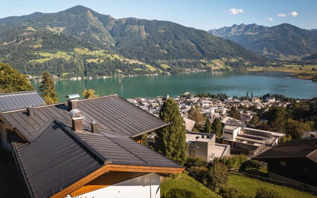 Chalet Crown of the Alps