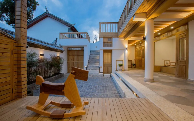 Sushe self-service Inn