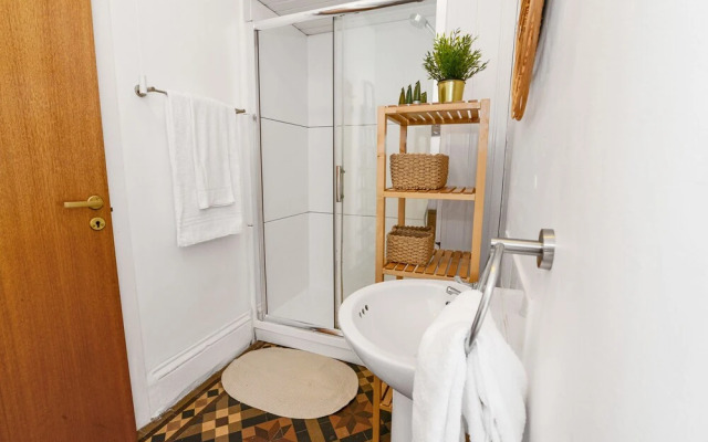 All Saints Apartment