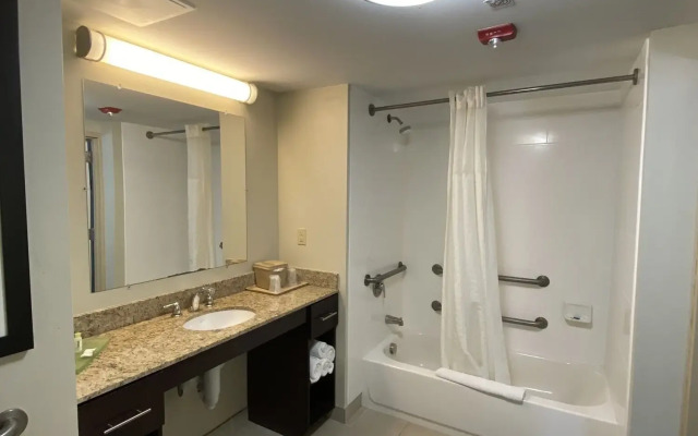 Clarion Inn