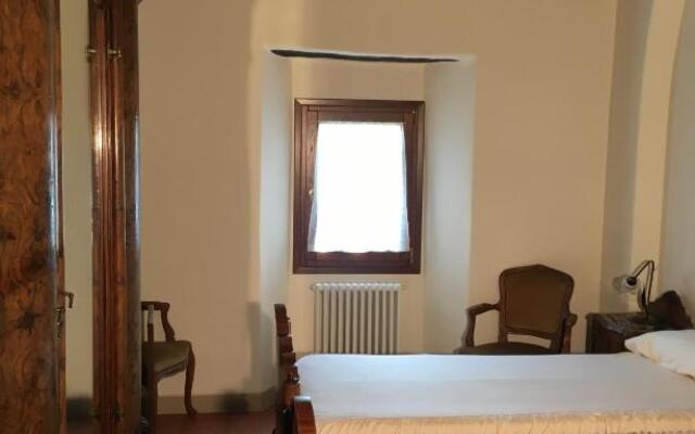 Antico Borgo dell'Anconella - grande appartamento rustico