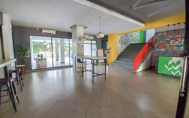 Apartemen Sentra Timur Residence - Cheap Inn Tower Orange (Fomerly Pulogebang Hotel)