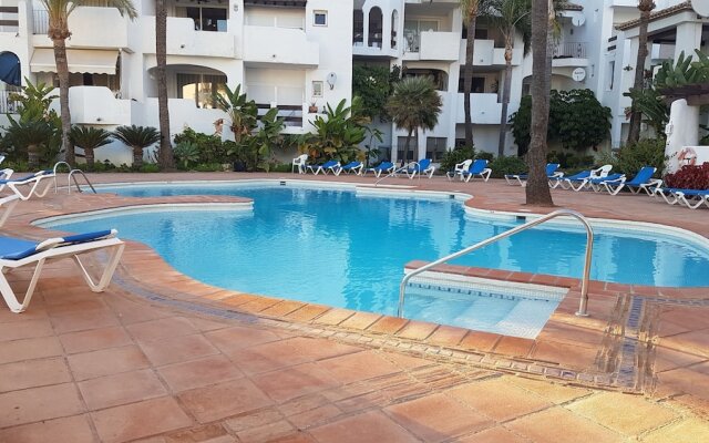 Modern Duquesa 2 Bed,outstanding View of Sea/golf