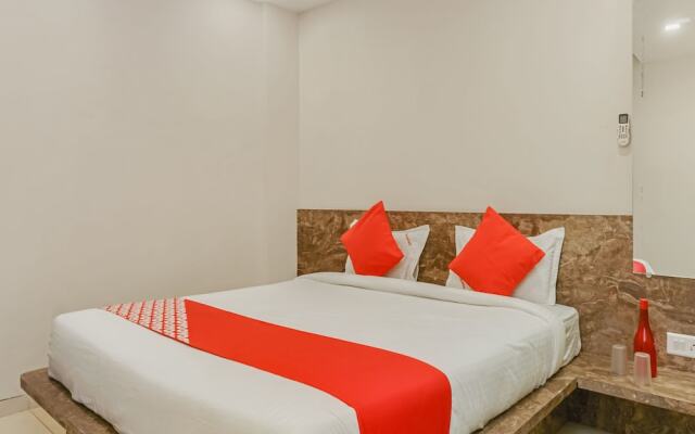 OYO 22571 Hotel Sarathi