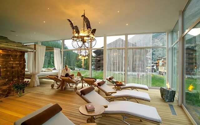 Loftsuite Hotel Saas
