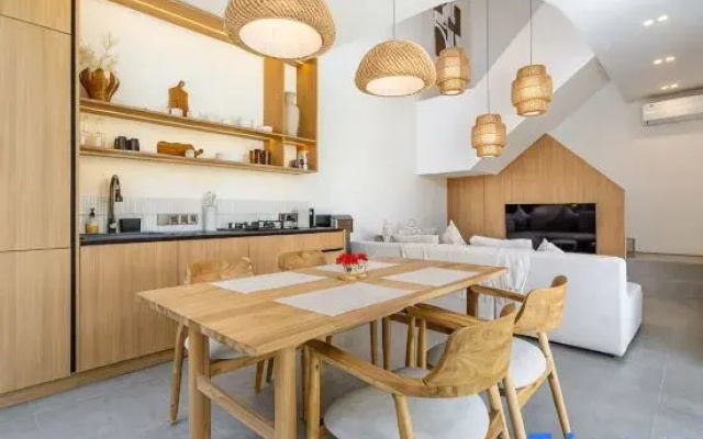 Casa de Stella - 2BR Luxury retreat Canggu