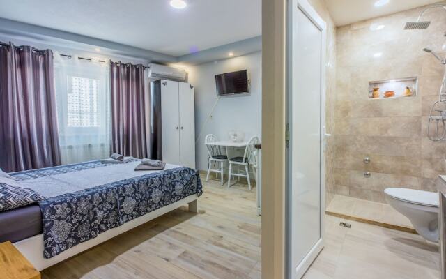 Apartments and Room ART