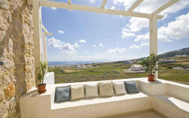 Nautilus Dome Suites & Apartments
