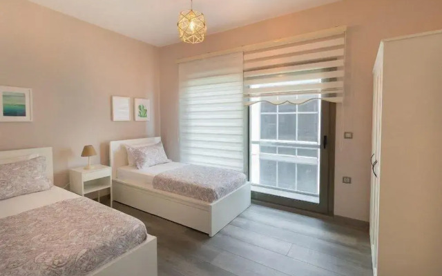 Valsu Homes Sea View Flat