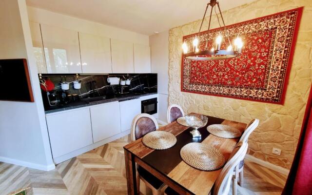 2 Appt Médié Lounge - Médié Old - par Beds76