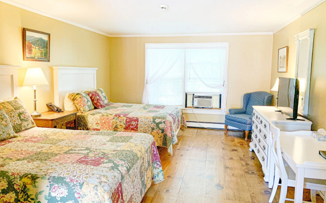 The Quechee Inn at Marshland Farm