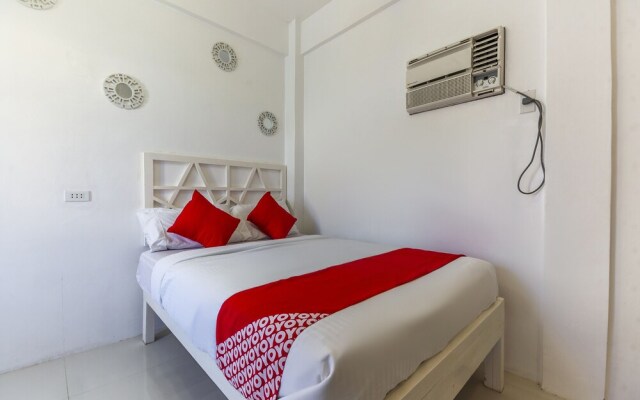 OYO 466 Issa's Haven