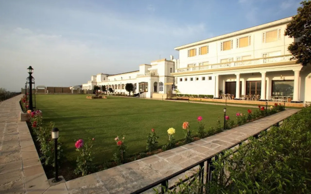 Hari Niwas Palace