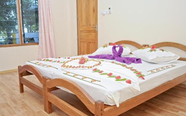 Fulidhoo Laperla Guest House
