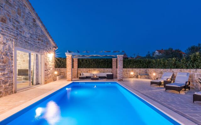 Modern Villa in Sukosan With Private Swimming Pool