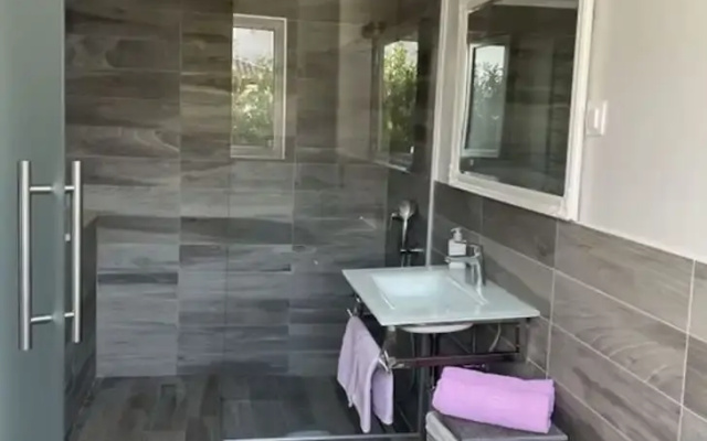 New White Villa, 60 m2, Pool