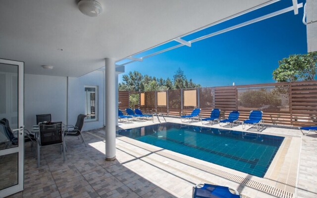 Celebrity Villa Jamie Laing
