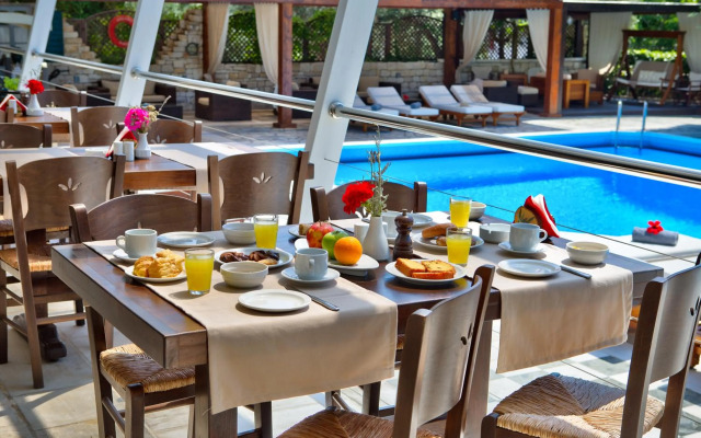 Paxos Club Resort & SPA