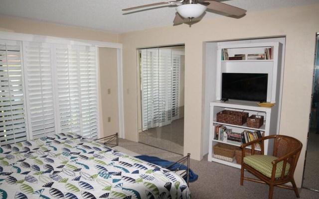 Ocean Club 28 Condo