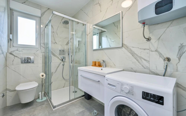 Imperial Apartment with Private Pool