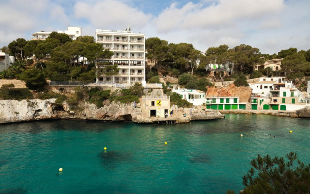 Hotel Pinos Playa