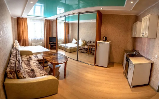 Апартаменты Вояж на улице 50 лет ВЛКСМ, д. 13