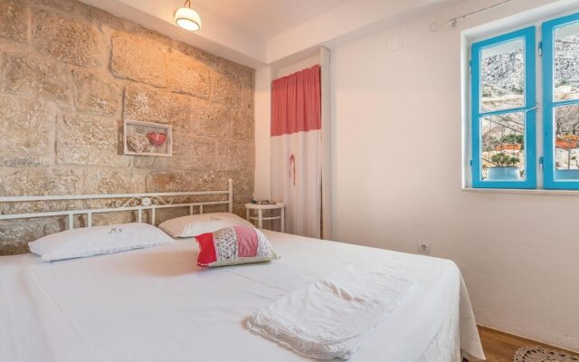 Nice Home in Podgora With 2 Bedrooms and Wifi