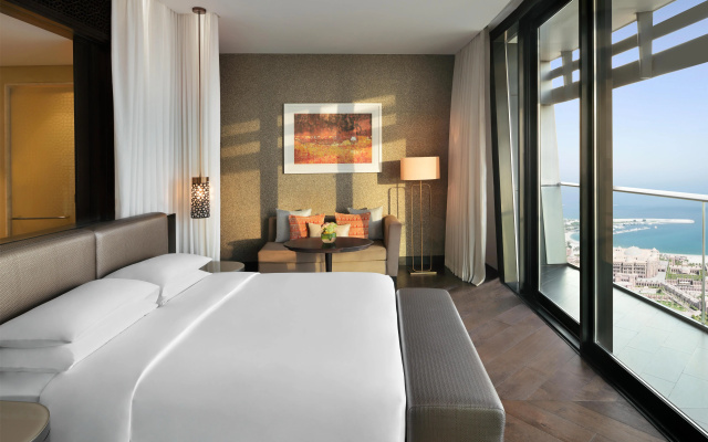Grand Hyatt Abu Dhabi Hotel And Residences Emirates Pearl - Image 6