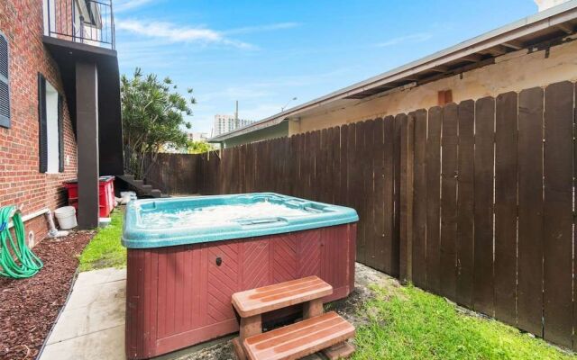 Roami At Bayview Place