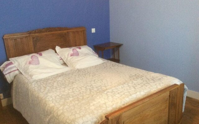 Maison restaurée - bien ensoleillée - calme