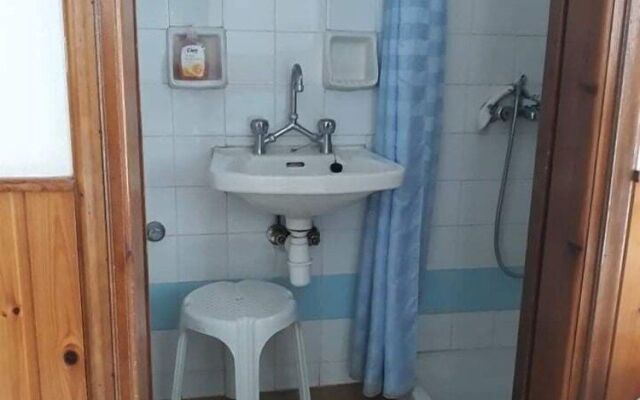 Deja Vu Hotel