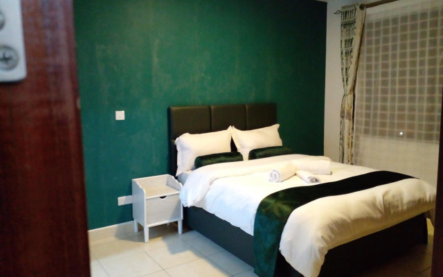 Cozy 2 bedroom Emerald Green at Greatwall Gardens