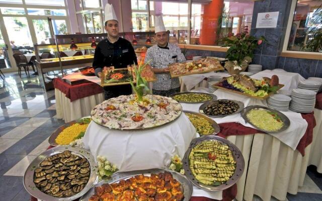 Hotel Serenissima Village