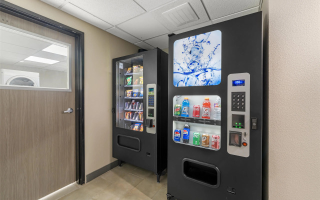 Best Western Plus McPherson