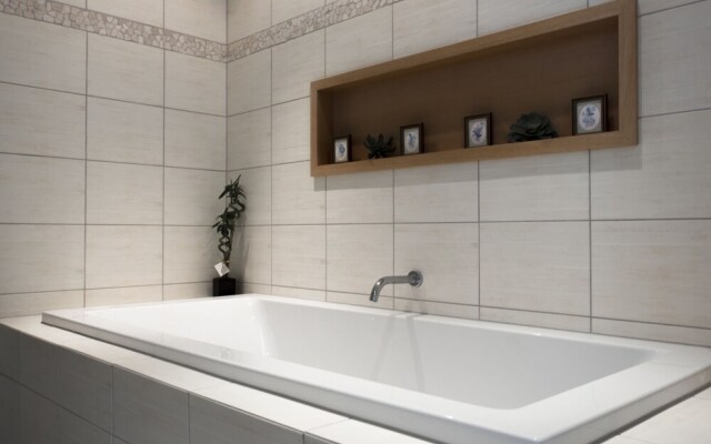 Majestic Mountain Views