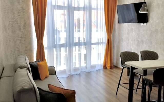 Апартаменты на Мира 44